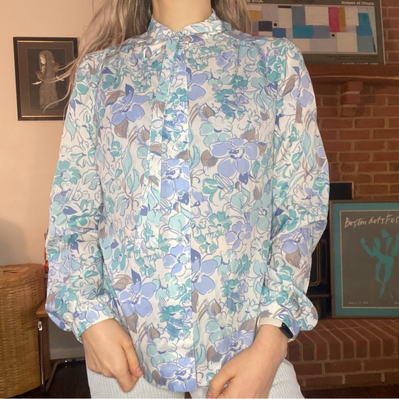 Vintage 1970s ACT III Union Made Pussy Bow Tie Collar Blouse Floral Prin… - Picture 4 of 16